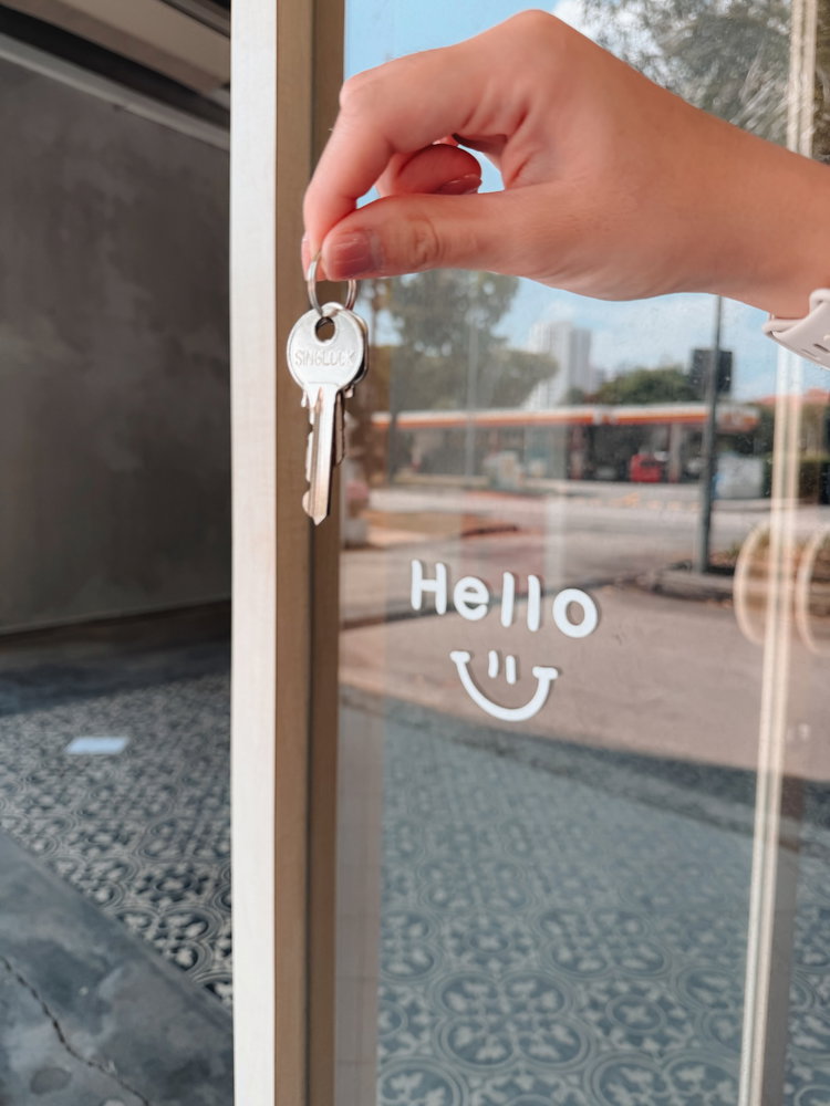 Hello pet owners! 👋🏻 Willow Vets will be opening soon in the heart of Siglap and we can’t wait to meet you and your furry friends 🐈🐕

At Willow Vets, you can count on:
🐾 empathetic care
💛 welcoming and warm vet services
🩺 evidence-based medicine
🏠 modern GP vet facilities

Follow us here to keep updated on our preparation journey as we inch towards opening day (exact date to be announced).

Meanwhile, we’d love to hear from you! 💌 To book appointments ahead or make enquiries, please email us at hello@willowvets.sg