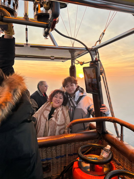 home is wherever she is🎈