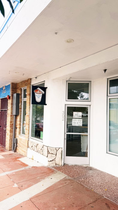 Blue House Cafe on Instagram: 302 Randolph St. Look for the cup on the door.