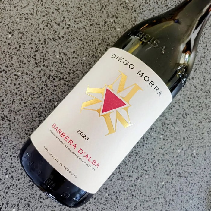 Diego Morra Barbera D'Alba 2023. I am a big fan of Morra wines having drunk the Nebbiolo and Barolo for some time now. I