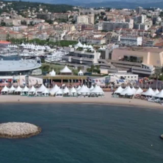 Il Picentia Short Film Festival sbarca sulla Croisette! 🎬

Saremo al Festival di Cannes per respirare grande cinema, ma soprattutto per incontrare voi.

Avete un’idea da proporre? Volete fare networking o semplicemente salutarci?

Noi non vediamo l’ora!

Scriveteci in DM per coordinarci e... ci vediamo a Cannes! 🥐✨