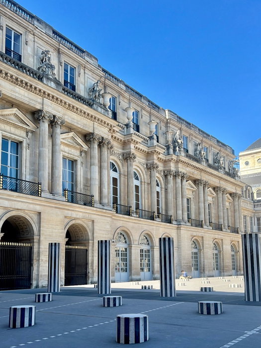 Officiellement de retour à Paris après un été de séances photos plages et crique