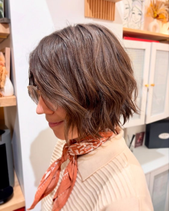 It’s all about the bobs 🤩💁🏻♀️ Textured, effortless and all the rage 🤙🏻 haircut by @erinnmichael