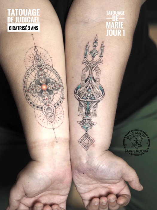 Merci Anna pour cette séance avec de grandes discussions passionnantes. Un nouveau tatouage bijou en