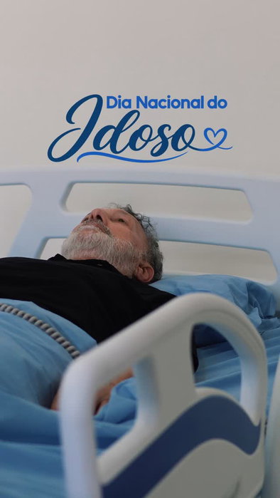 Cuidar também é uma forma de agradecer.
Eles nos ensinaram os primeiros passos, seguraram nossas mãos nos momentos difíc
