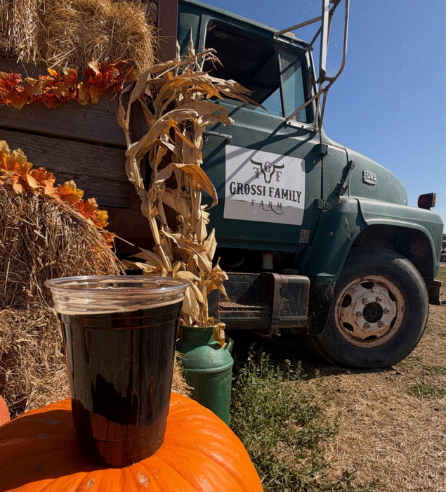 Every Saturday & Sunday until the end of October! 🍻 🌽 🌾 🎃 🚜
Beer line up changes every week!
