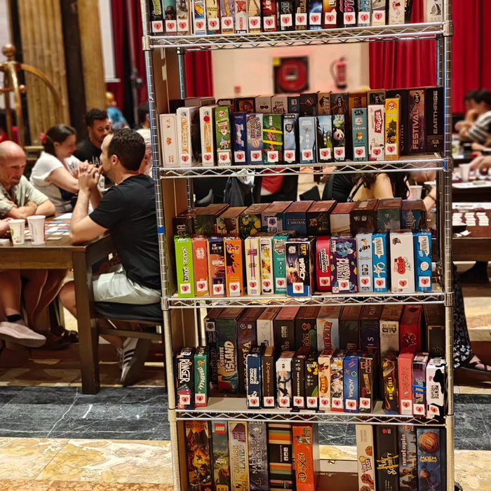 La próxima semana nos vemos en la noche de juegos, miércoles 22 de julio a las 19h en @estaciorestaurant
No os lo perdá