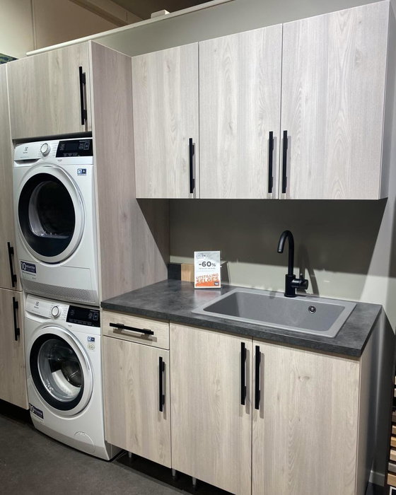 Flott vaskerom innredning fra Linn Bad 🤩utstilling selges 60%
Smarte løsninger med integrert stryke