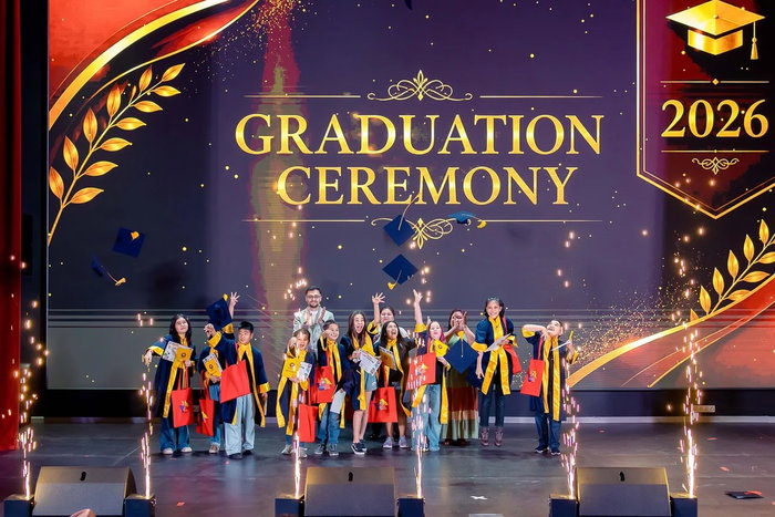 Oxbridge International School Instagram