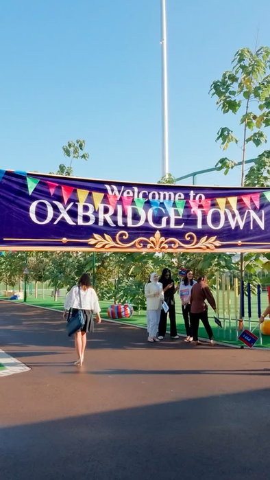 Oxbridge International School Instagram