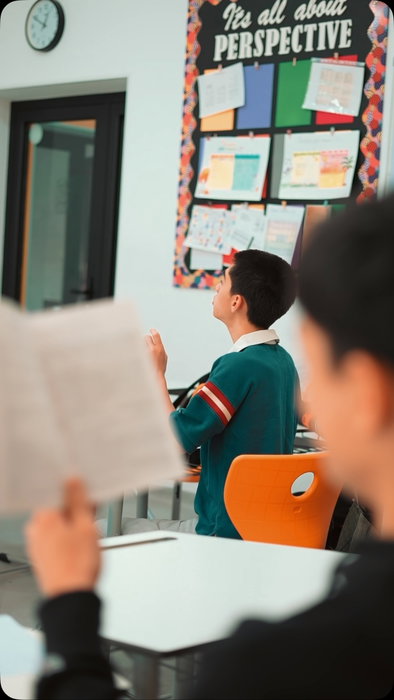 Oxbridge International School Instagram