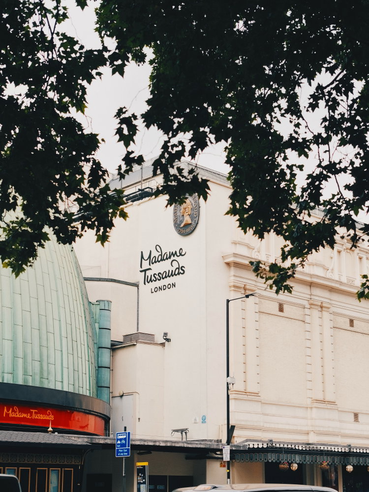 London, Between Stops