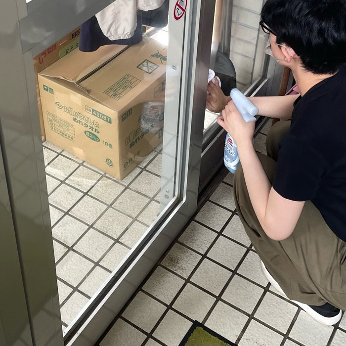 CSR活動として､いつもお世話になっている
特別養護老人ホーム 南寿園様にて､清掃活動…
