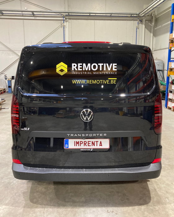 🚐✨ Een strak wagenpark begint met een sterke uitstraling!

Voor Remotive mochten wij de volledige belettering van hun wagenpark verzorgen. Met een professionele en herkenbare uitstraling zijn hun voertuigen nu echte rijdende visitekaartjes op de weg.

Bedankt aan Remotive voor het vertrouwen in onze expertise. We zijn trots op het eindresultaat en wensen het team veel veilige kilometers én zichtbaarheid toe! 👌

Heb jij ook een wagen, bestelwagen of volledig wagenpark dat een professionele uitstraling verdient? Neem gerust contact met ons op. 📩 info@imprenta.be