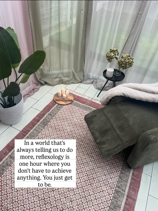 REFLEXOLOGY 👣

Sometimes, self-care isn’t another task to tick off your list, it’s giving yourself permission to stop ✋🏻 

Have you ever tried reflexology, or have you always wondered what it’s actually like? 🫶🏻