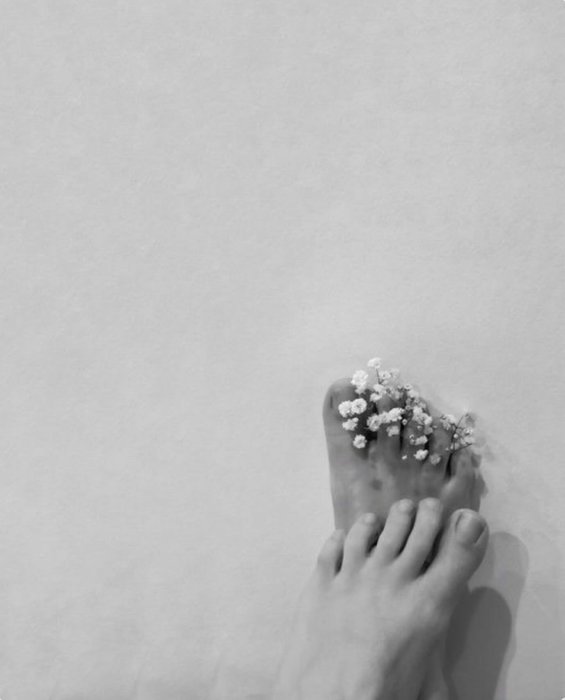 Reflexology 🌱

A modern approach to restoring balance from the ground up 🌷

By Supporting circulation, easing tension, calming the nervous system, and encouraging the body’s natural ability to reset and restore 👣

Simple touch. Deep impact.

🤍
