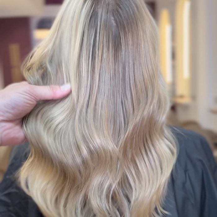 Instagram post by @hakimelhocinesalon