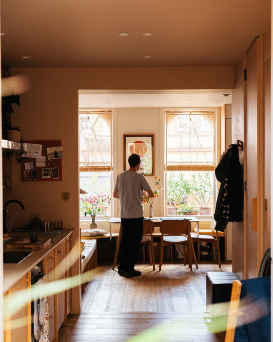 The architect next door: the story of a collaborative self-build in Camberwell.

Click the link belo