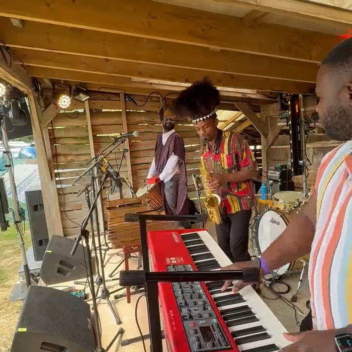 AfroSync on Instagram: This one is called Vanhu Vatema. Nobody stays still for it.
Wood Festival, Oxford. Full band, open