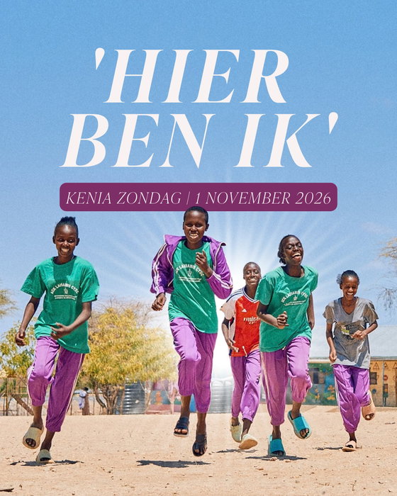 𝐊𝐞𝐧𝐢𝐚 𝐙𝐨𝐧𝐝𝐚𝐠 2026 | 𝐇𝐢𝐞𝐫 𝐛𝐞𝐧 𝐢𝐤

Yes, komende zondag is het weer tijd voor een mooie dienst!🙌

En niet zomaar een dienst, op 1 November is het Kenia Zondag in de Mozaiek gemeentes, een dag waarop we als Mozaiek de verbinding vieren met onze partnerkerken in het noorden van Kenia. Dit jaar is het thema ‘Hier ben ik'. God is aanwezig in het gebrokene, in het kwetsbare, in het kind, in het dorre land, in de kerk die blijft hopen, in de moeders die blijven doorgaan, in de voorgangers die daar blijven bouwen.

Sinds 2019 trekken Mozaiek en Compassion samen op met lokale kerken in Noord-Kenia. In de regio's Marsabit, Isiolo, Samburu en Turkana zien we hoe kerken iedere dag hoop brengen in het leven van kinderen, gezinnen en hun gemeenschap. Wat begon als een droom om samen een verschil te maken, groeide uit tot een bijzondere verbinding tussen Nederland en Kenia. Inmiddels is er een samenwerking met 49 partnerkerken en hebben ruim 3.500 kinderen via Mozaiek een sponsor gevonden. Met elkaar zijn we verbonden door Hoop!

Wil je meer weten over ons project Mozaiek Kenia en de samenwerking met Compassion hierin? Ga naar kenia.mozaiek.nl of ontdek het tijdens onze Kenia Zondag!

Natuurlijk gaan we ook weer heerlijk, samen met onze worship band, God aanbidden en grootmaken!🤩

☕ Koffie, thee en ranja vanaf 10.30 uur
🕚 Start om 11.00 uur
📍 Dorpshuis de Schalle, Nijeveen
🤍 Kom zoals je bent