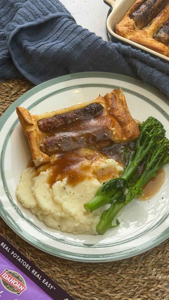 Pub classics don’t get much better than toad in the hole 🍽️🥔
Golden yorkshire pudding, sausages, ...