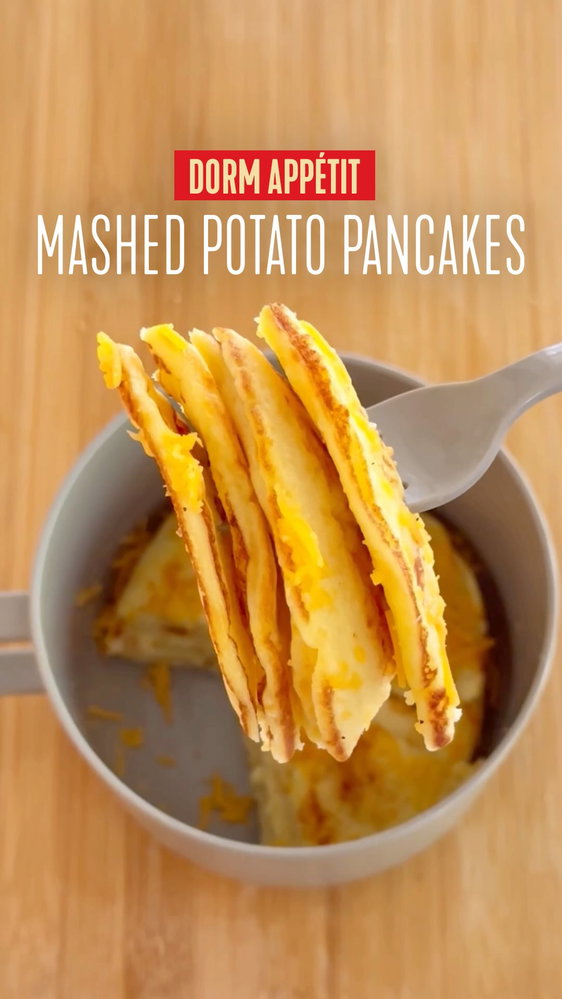 Dorm room dinners 🤝 mashed potato pancakes.