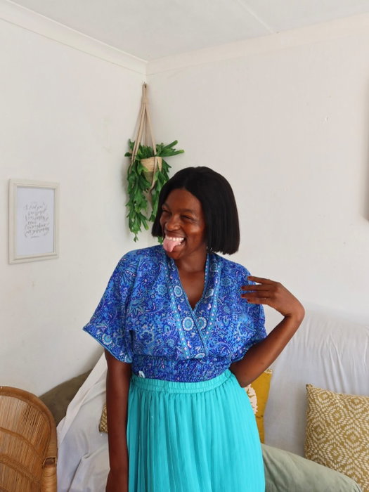 Thought we’d reintroduce ourselves 💛Meet Busisiwe Ntisana, our Programs Coordinator at His Dwelling. Busi has been working alongside Tatum and His Dwelling for the past 4 years with such a deep passion to help break cycles in her community and create a space where young girls feel seen, heard, known, loved, and part of a family.Busi leads The Belonging, our youth program that meets every Thursday, and also runs His Nourishment, our feeding program.We are so thankful for her hard work, dedication, and the genuine love she pours into these girls every single day.