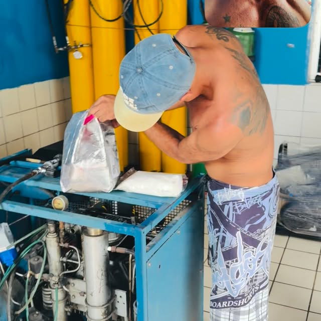 BASTIDORES: Unboxing que 99% das pessoas não fazem ideia do que seja. 👀❓❔❓ A dica: Muita g, Instagram @atlantesviagens