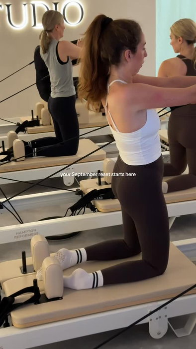 Your September reset starts here 🤍

Back into routine, back to movement, back to doing something that makes you feel good.

Whether it’s Reformer, Hot Mat, Barre or Sculpt, consider this your sign to get back on the mat (or bed) and make September your month.

New month. Fresh routine. Same Santé feeling.

Meet me at Santé this September. ✨