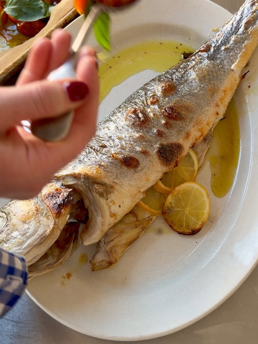 In this weeks newsletter with @theglossmag - a tomato special before they’re gone.
1. Roast and raw tomatoes - this time on baked fish but equally as good on toast, through pasta or anything you want.
2. Hot sage marinated tomatoes
3. I like red, okay?
Link to sign up in bio - ITS FREE