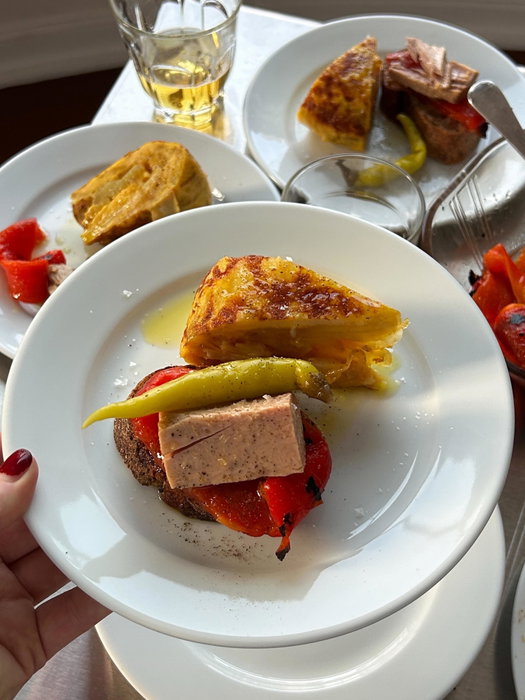 SOLD OUT - 28th MAY TAPAS NIGHT @lalabooks.london
I’m bringing a bit of Mallorca to Camberwell on the 28th May. £15 for a plate of tapas with a glass of wine or beer.
Making big fat tortillas and other good things. Tickets via link in bio or on @lalabooks.london See you there x