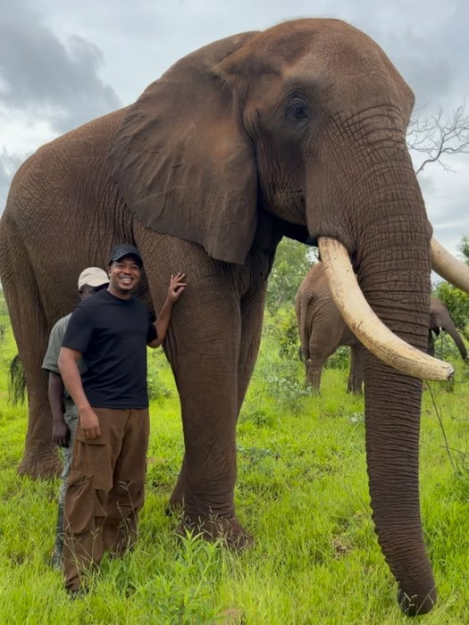 @darryldrake !!! Happy Birthday, my friend! 🎉🥳

36 years on this planet and I, for one, am incredibly grateful that Go
