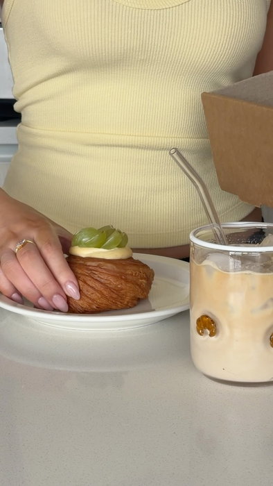 my favourite way to start the day 🥐☕️