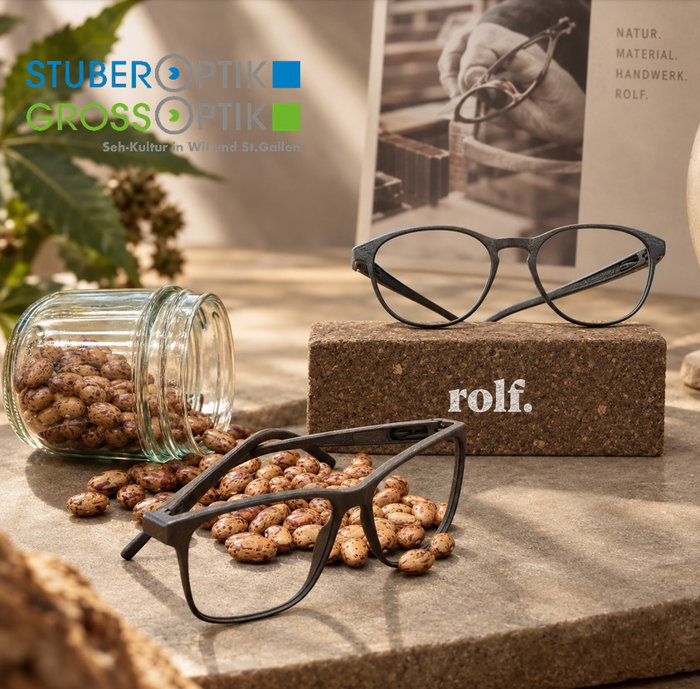 Natur. Material. Handwerk. ROLF. 🌿👓

Wusstest du, dass diese Brille aus Rizinusbohnen entsteht? 🌱

Die Bohnen werden zu feinem Pulver verarbeitet, welches im 3D-Druck Schicht für Schicht zur Brillenfassung aufgebaut wird. Anschliessend wird die Fassung von Hand veredelt.

Natürliches Material trifft auf innovative Technologie und echtes Handwerk.

Entdecke ROLF bei Stuber & Gross Optik in Wil und St. Gallen.