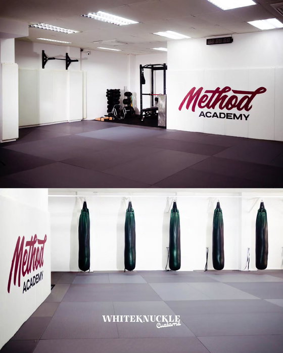 A few shots of our new home.
Took us a couple weeks to turn an empty unit into Method Academy.
Shout out to our friend