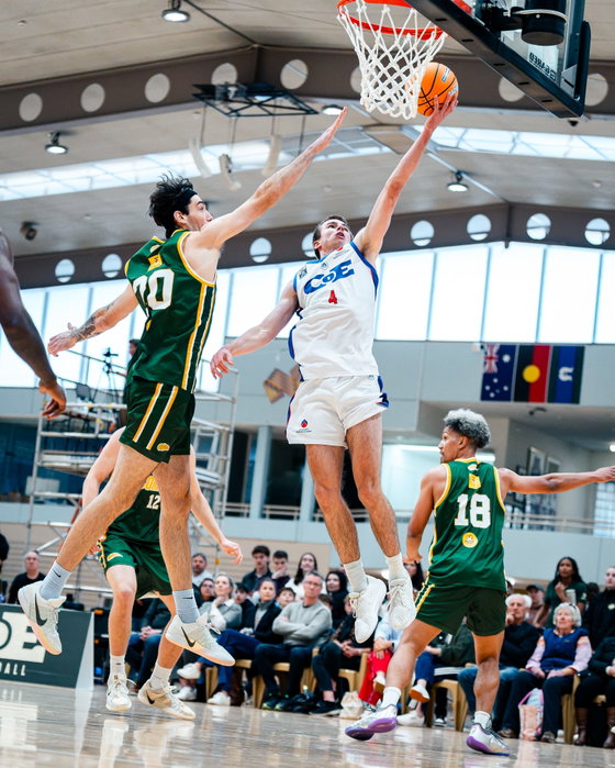 🏆 HERITAGE ROUND PT 2 🏆

FINAL SCORE 76 - 62 COE WINS

@basketballauscoe vs @sydney_comets_basketb