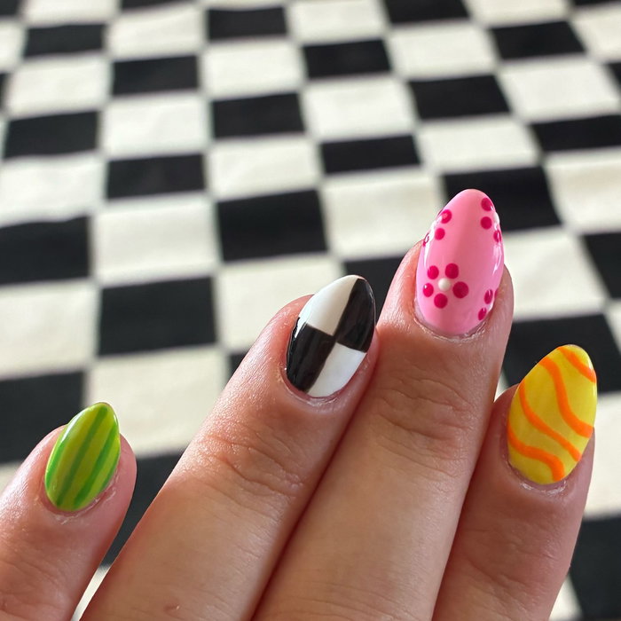 Nails by Niamh: Loving my birthday set (although those cuticles need some oil STAT!) 💅🏻