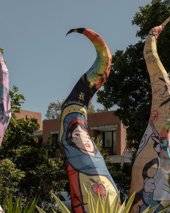 Don’t forget! SWELL is on until Sunday. Park at Cornerstone, coffee at @stable.at.cornerstone, and a few minute walk to the sculpture trail.