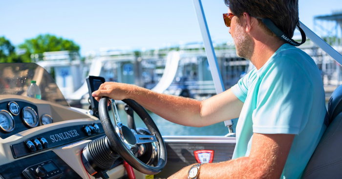 Be the captain of your day. 🚤☀️

With convenient boat rentals and premium wet slips, Elm Hill Marina is your home base for exploring Percy Priest Lake. All that's left to do is grab the wheel and enjoy the ride.