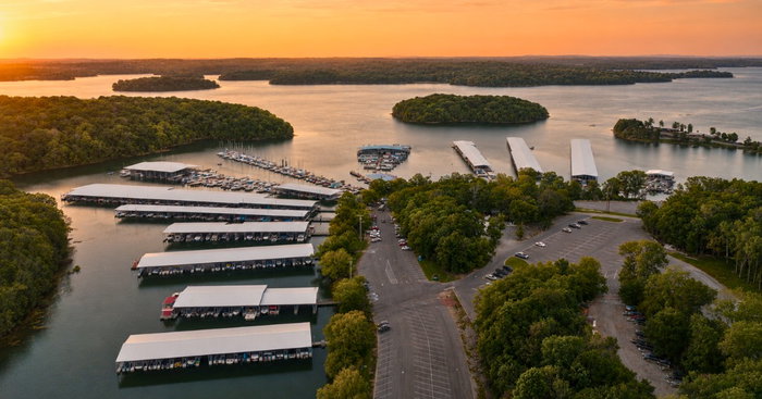 There's a reason so many lake days start and end here. 🌅⚓

From early morning departures to evenings spent watching the sun settle over the water, Elm Hill Marina is proud to be part of the memories made on Percy Priest Lake.