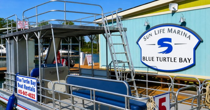 There’s still time for one more boating day! 🚤🍂

Our rentals are booking through the end of October, making now the perfect time to get out on the water and enjoy the fall foliage around Blue Turtle Bay.

Book your fall outing before the season wraps up! ⚓