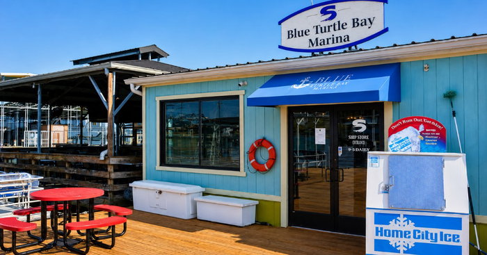Consider this your lake day pit stop. ⚓ 🌊

From our ship store and boat rentals to wet slips, fuel, and more, Blue Turtle Bay Marina is here to keep your days on the water going.
