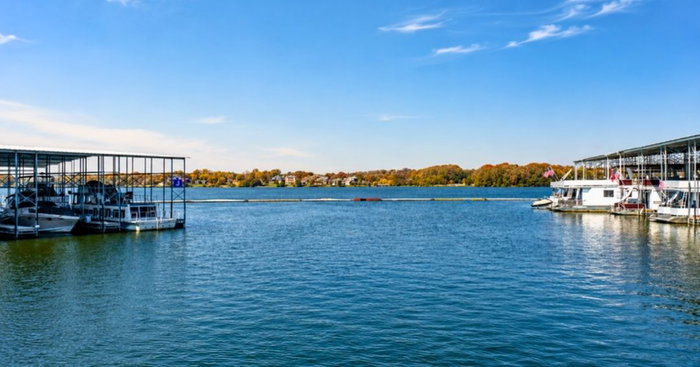 A view that never gets old. ⚓

Another great view from Blue Turtle Bay! Whether you’re heading out for the day or coming back to the marina, we’re always glad to see our docks busy and boaters enjoying time on the water.