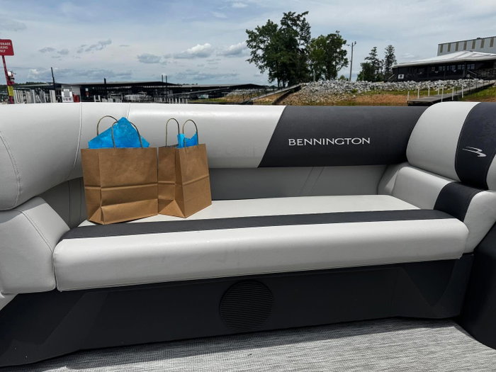 This weekend, we celebrated our boat rental fathers with a lil’ surprise Father’s Day gift bag. Happy Father’s Day to all of our Dads!