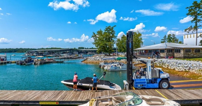 From the water to the rack, we’ve got you covered. 🚤

As we head into the cooler seasons, our slips and racks remain open year-round at Hartwell Marina!

We’re currently open seven days a week. Beginning the Sunday after Thanksgiving through Easter, our seasonal hours will be Monday–Saturday from 8 AM–5 PM, with the marina closed on Sundays.

No matter the season, your boat has a home at Hartwell. ⚓