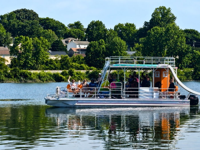 The forecast for this weekend?

A 100% chance of lake memories. ☀️