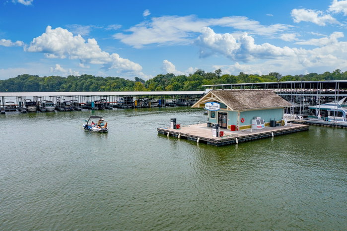 It’s National Marina Day! 🛥️⚓

Boats are in, the energy is up, and the lake is doing what it does best - connecting everyone on the water. Here’s to another great day out on the lake!