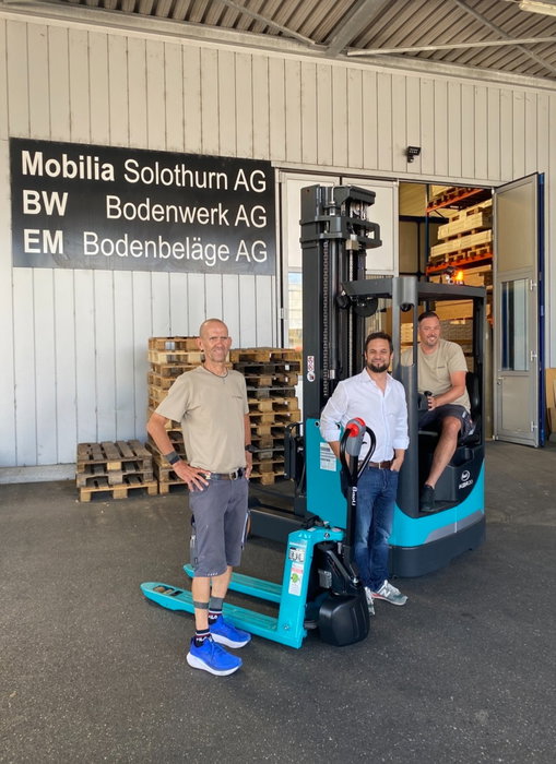 🏗️ Neuer Baoli KBR20 Schubmaststapler + EP15-03 Niederhubwagen für die Firma Mobilia Solothurn AG! Mit seiner präzisen