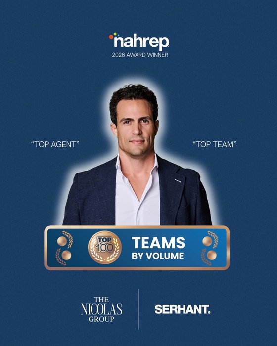 Honored to be recognized among the top Latino agents in the country and awarded as one of the top teams in the nation.