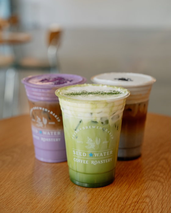 Coffee, tea or something in between? ☕️✨ seedandwater has a drink for every mood: rich espresso, handcrafted lattes and 